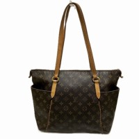 y10%OFFzCBg Louis Vuitton mO g[^[ MM M56689 obO V_[obO g[gobO fB[X yÁz